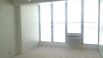 University Plaza condo # T, Honolulu, Hawaii - photo 5 of 8