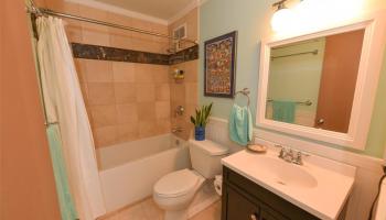 Plumeria Hale condo # 1002, Honolulu, Hawaii - photo 6 of 9