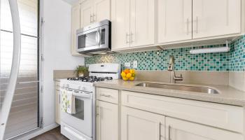 Plumeria Hale condo # 1701, Honolulu, Hawaii - photo 6 of 14