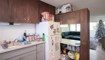 2636 Maunawai Pl Honolulu - Multi-family - photo 3 of 25