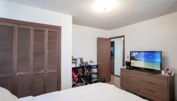 2636 Maunawai Pl Honolulu - Multi-family - photo 5 of 25