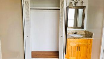 Varsity Villa condo # 309, Honolulu, Hawaii - photo 5 of 10