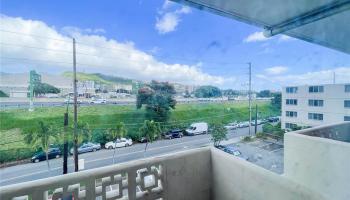 Varsity Villa condo # 411, Honolulu, Hawaii - photo 4 of 24