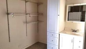 Varsity Villa condo # 414, Honolulu, Hawaii - photo 3 of 6