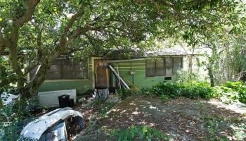 2702  Nihi St Kalihi Uka, Honolulu home - photo 2 of 13