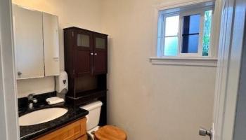 2705  Kaaha Street Moiliili, Honolulu home - photo 5 of 11