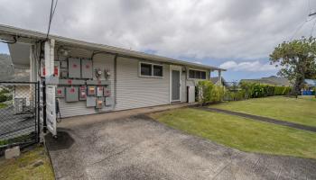 2709 Hillside Ave Honolulu - Rental - photo 1 of 21