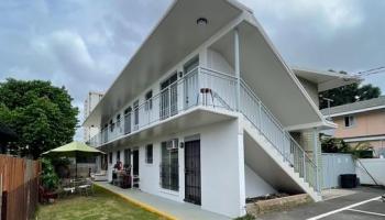 2710 Kaaha Street Honolulu - Multi-family - photo 1 of 2