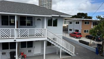 2711 Waiaka Rd Honolulu - Multi-family - photo 2 of 19