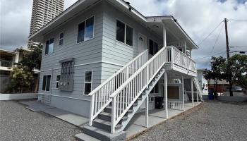 2711 Waiaka Rd Honolulu - Multi-family - photo 6 of 19