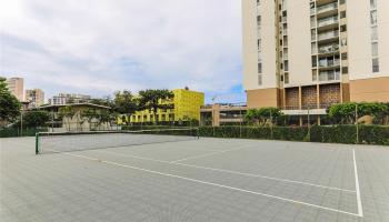 Parkland Gardens condo # 805, Honolulu, Hawaii - photo 1 of 21