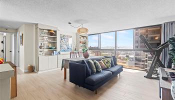 Kings Gate condo # 1103, Honolulu, Hawaii - photo 1 of 18