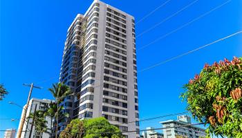Kings Gate condo # 1606, Honolulu, Hawaii - photo 1 of 16