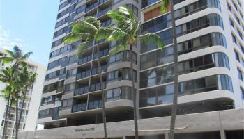 Kings Gate condo # 1607, Honolulu, Hawaii - photo 1 of 11