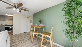 Kings Gate condo # 803, Honolulu, Hawaii - photo 3 of 21