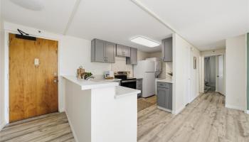 Kings Gate condo # 803, Honolulu, Hawaii - photo 4 of 21