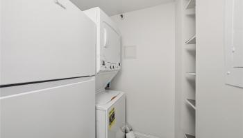 Kings Gate condo # 803, Honolulu, Hawaii - photo 6 of 21