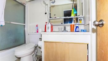 2749  Piliwai St Kalihi Valley, Honolulu home - photo 6 of 18