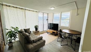 Rainbow Place condo # 2101, Honolulu, Hawaii - photo 1 of 11