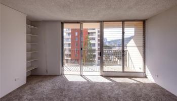 Rainbow Place condo # 702, Honolulu, Hawaii - photo 2 of 14