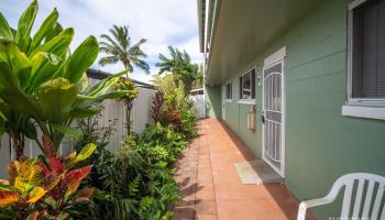 276 Olive Ave Wahiawa - Rental - photo 2 of 13