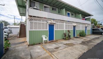 276 Olive Ave Wahiawa - Rental - photo 3 of 16