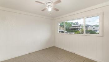 2777  Kalihi Street Kalihi Valley, Honolulu home - photo 3 of 24