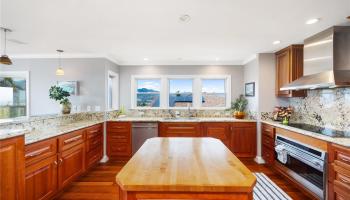 278  Makaweli Place Triangle, Hawaii Kai home - photo 5 of 25