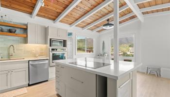 280  Polohiwa Place Dowsett, Honolulu home - photo 6 of 25