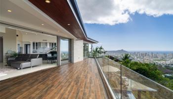 2809  Round Top Drive Makiki Heights, Honolulu home - photo 2 of 25