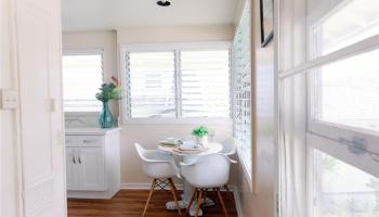 2813  Dow Street Nuuanu Area, Honolulu home - photo 6 of 24