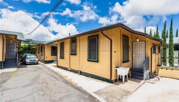2816 Waialae Ave Honolulu - Multi-family - photo 2 of 21 2816 Waialae Ave Honolulu - Multi-family - photo 2 of 21