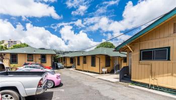 2816 Waialae Ave Honolulu - Multi-family - photo 4 of 21 2816 Waialae Ave Honolulu - Multi-family - photo 4 of 21