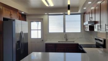 2834 Kaimuki Ave Honolulu - Rental - photo 2 of 15