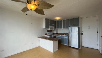 2845 Waialae Ave Honolulu - Rental - photo 2 of 8