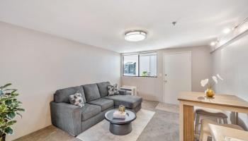 Kulanui Hale condo # 115, Honolulu, Hawaii - photo 1 of 17