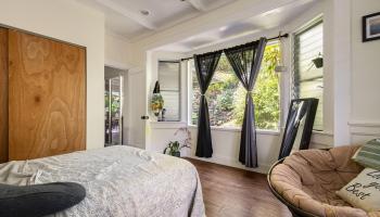 2870  Komaia Place Manoa Area, Honolulu home - photo 4 of 25