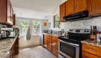 2870  Komaia Place Manoa Area, Honolulu home - photo 6 of 25