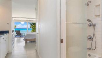 Sans Souci Inc condo # 306, Honolulu, Hawaii - photo 6 of 17