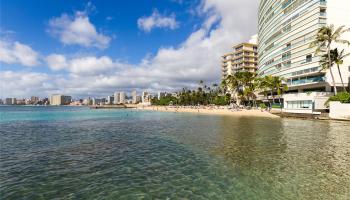 Sans Souci Inc condo # 803, Honolulu, Hawaii - photo 4 of 7