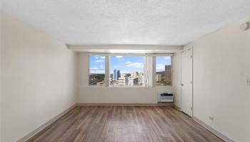 Five Regents condo # 2006, Honolulu, Hawaii - photo 6 of 16