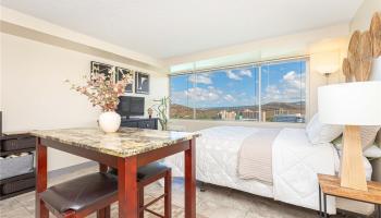 Five Regents condo # 2404, Honolulu, Hawaii - photo 2 of 24 Five Regents condo # 2404, Honolulu, Hawaii - photo 2 of 24