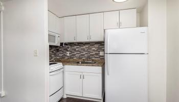 Five Regents condo # 512, Honolulu, Hawaii - photo 3 of 13