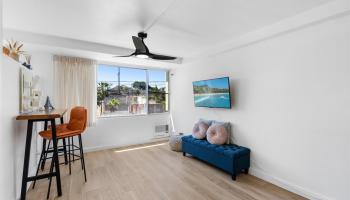 Five Regents condo # 611, Honolulu, Hawaii - photo 3 of 22