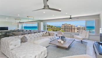 Colony Surf Ltd condo # 1205 1206, Honolulu, Hawaii - photo 2 of 17 Colony Surf Ltd condo # 1205 1206, Honolulu, Hawaii - photo 2 of 17