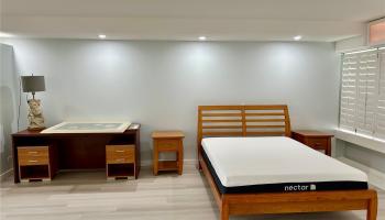 2895 Kalakaua Ave Honolulu - Rental - photo 3 of 17