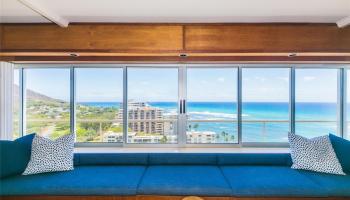 2895 Kalakaua Ave Honolulu - Rental - photo 1 of 8