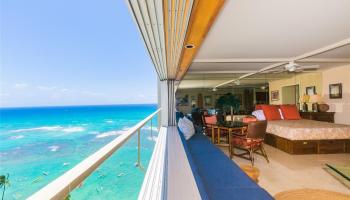 2895 Kalakaua Ave Honolulu - Rental - photo 4 of 8