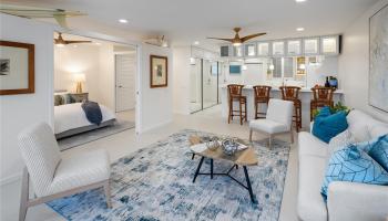 Colony Surf Ltd condo # 209, Honolulu, Hawaii - photo 1 of 21