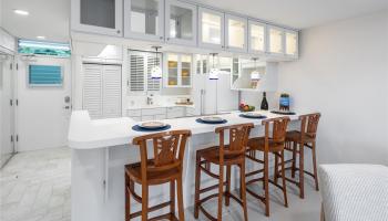 Colony Surf Ltd condo # 209, Honolulu, Hawaii - photo 2 of 21